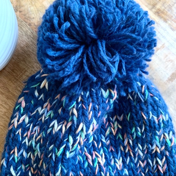 CARA New York Pom Pom Knitted Beanie - Picture 4 of 5